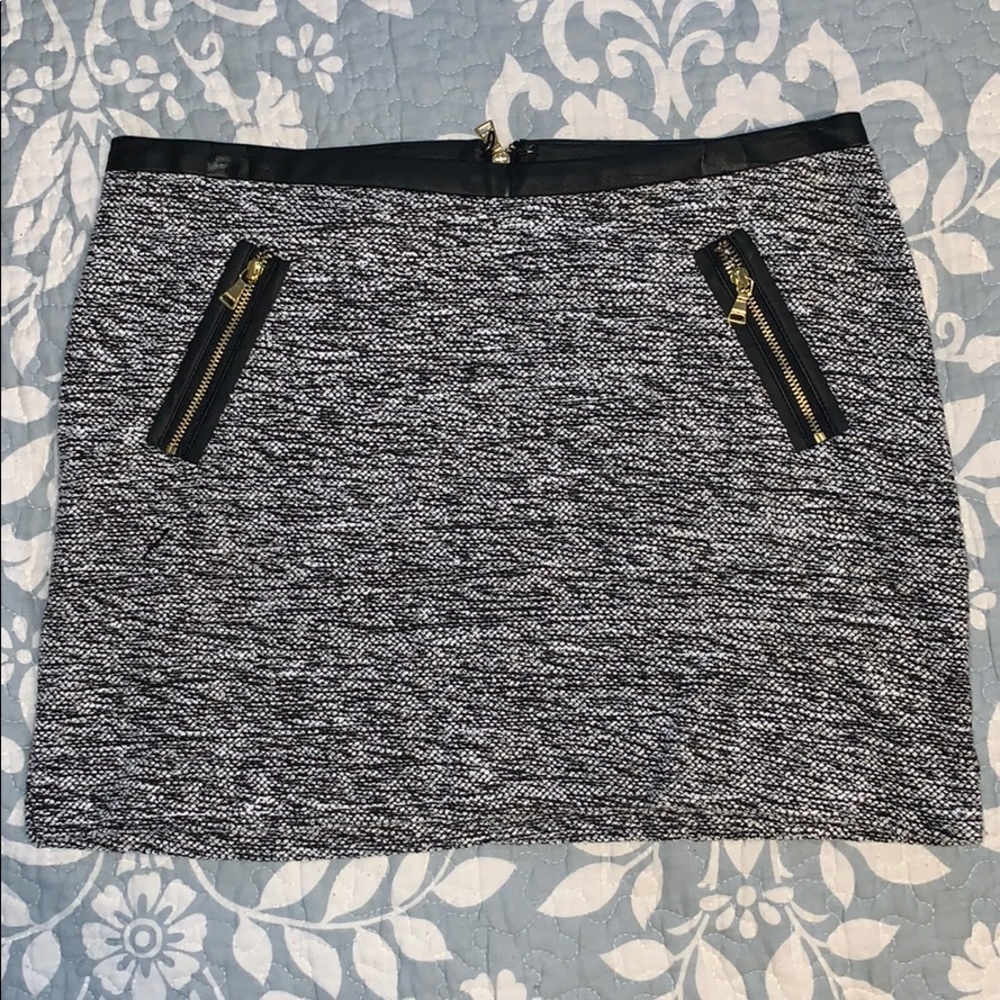 EUC Express Mini Skirt